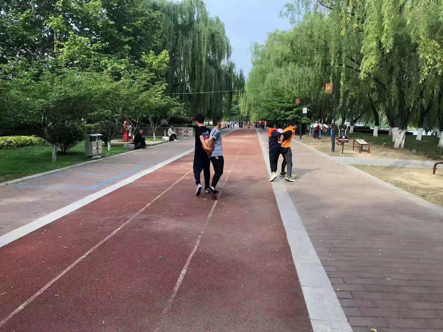 1621563560522975.jpg