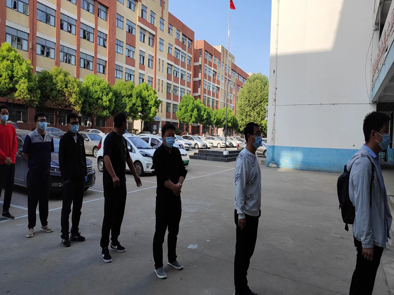 排队.jpg