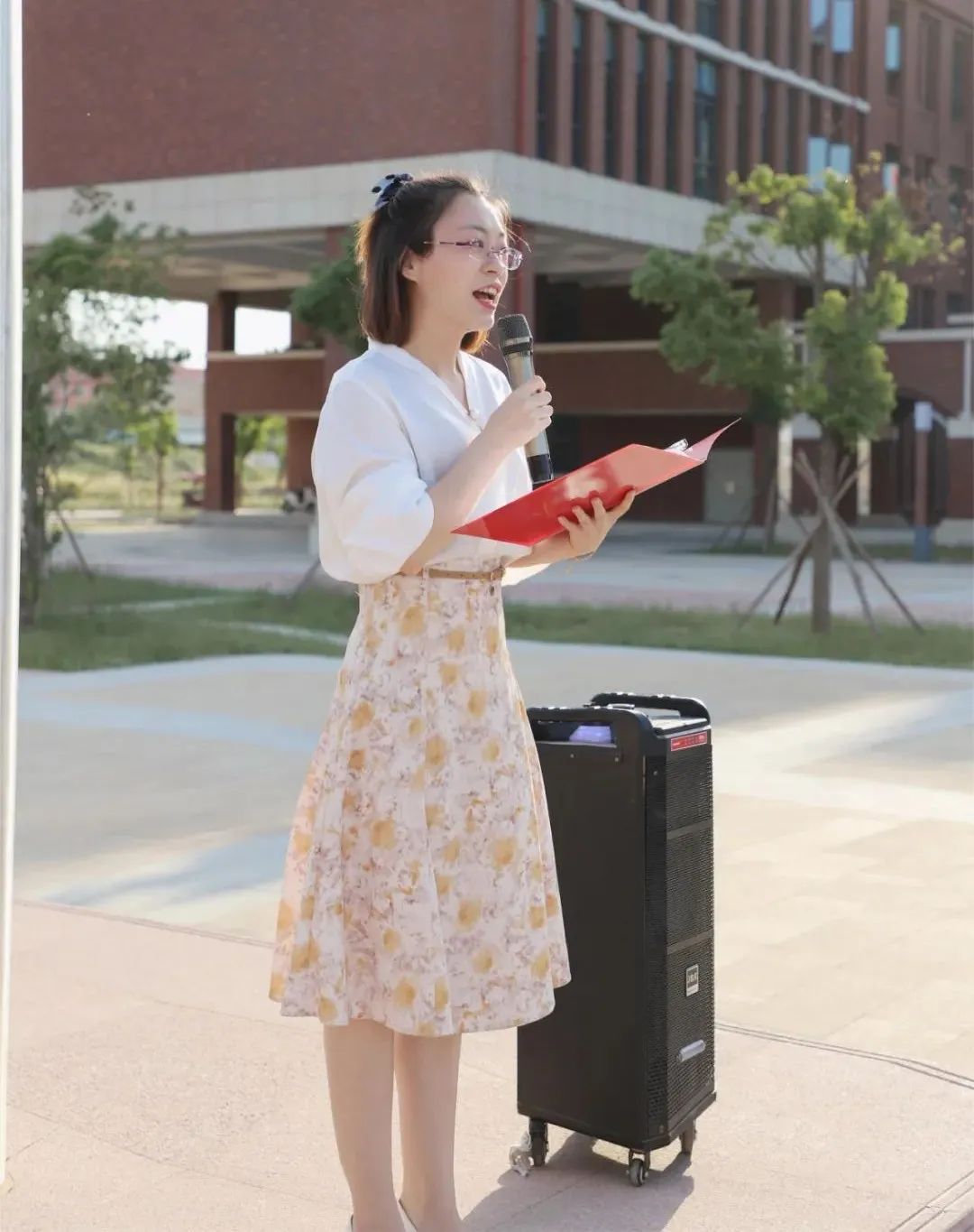 1666058295825683.jpg 1666058295825683.jpg