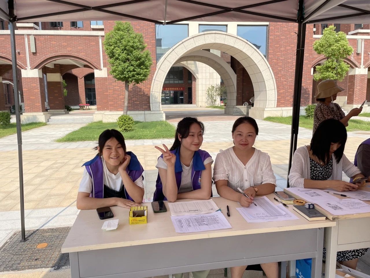 1693472272256614.jpg 1693472272256614.jpg