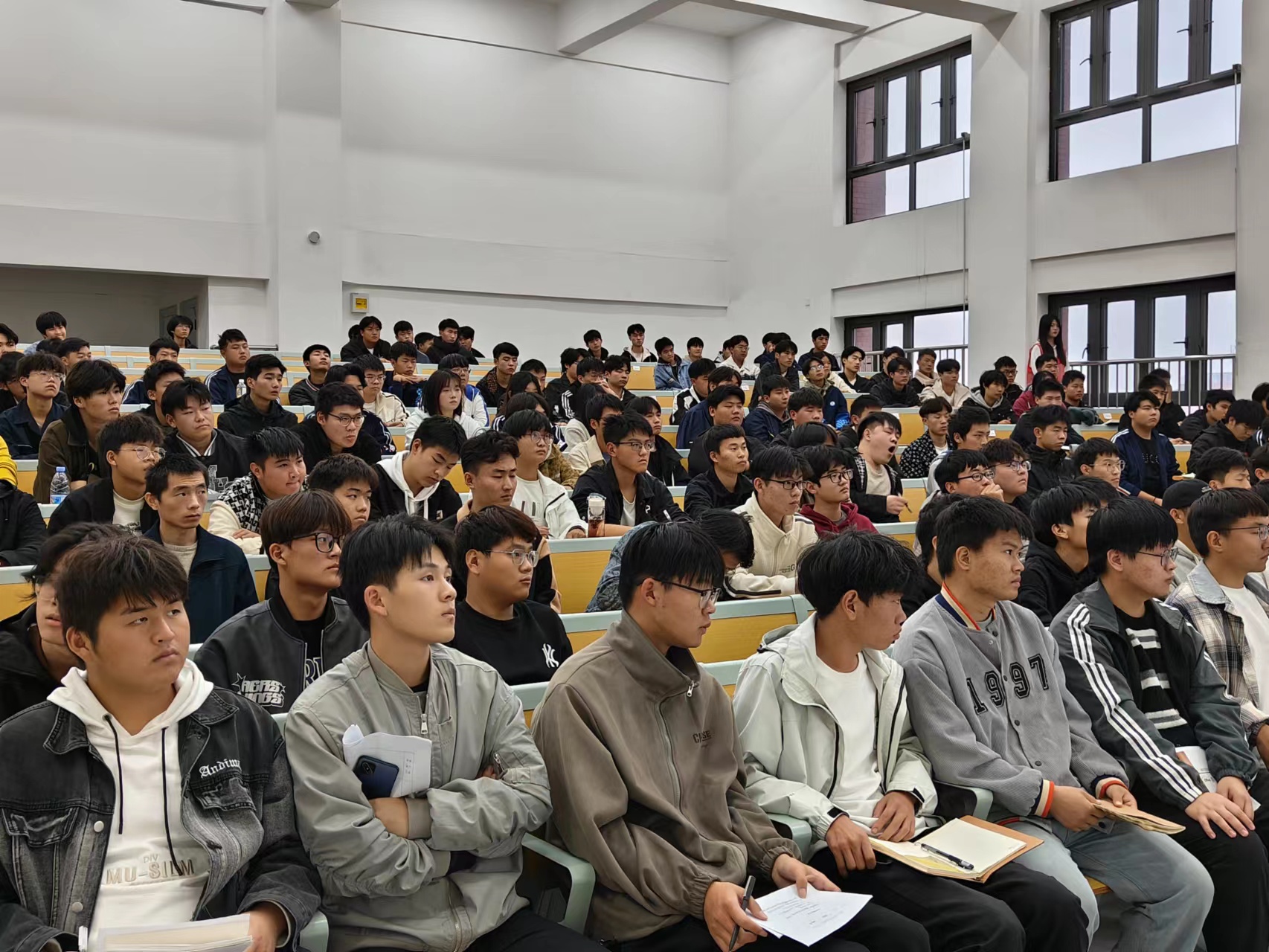 1701342513597955.jpg 1701342513597955.jpg