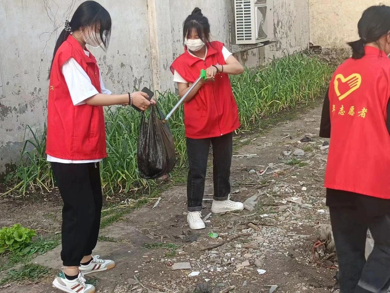 1711893608199601.jpg 1711893608199601.jpg