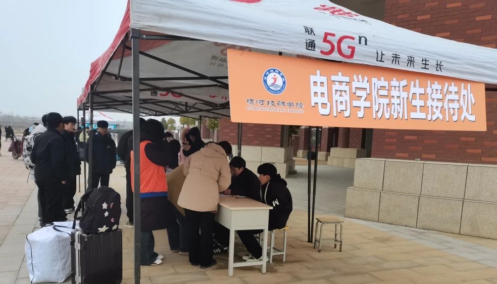 1711894236979114.jpg 1711894236979114.jpg