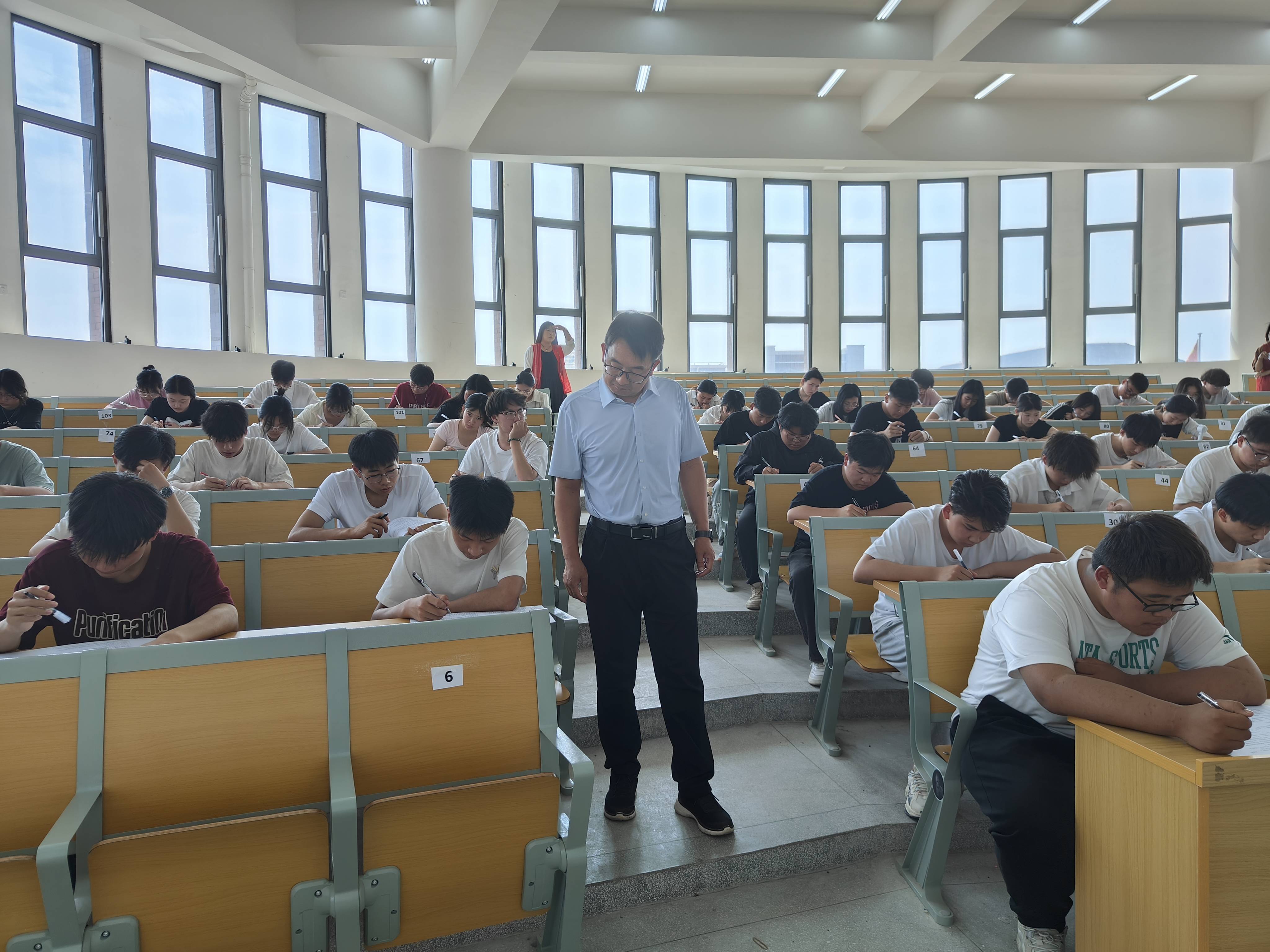 1717166964221159.jpg 1717166964221159.jpg