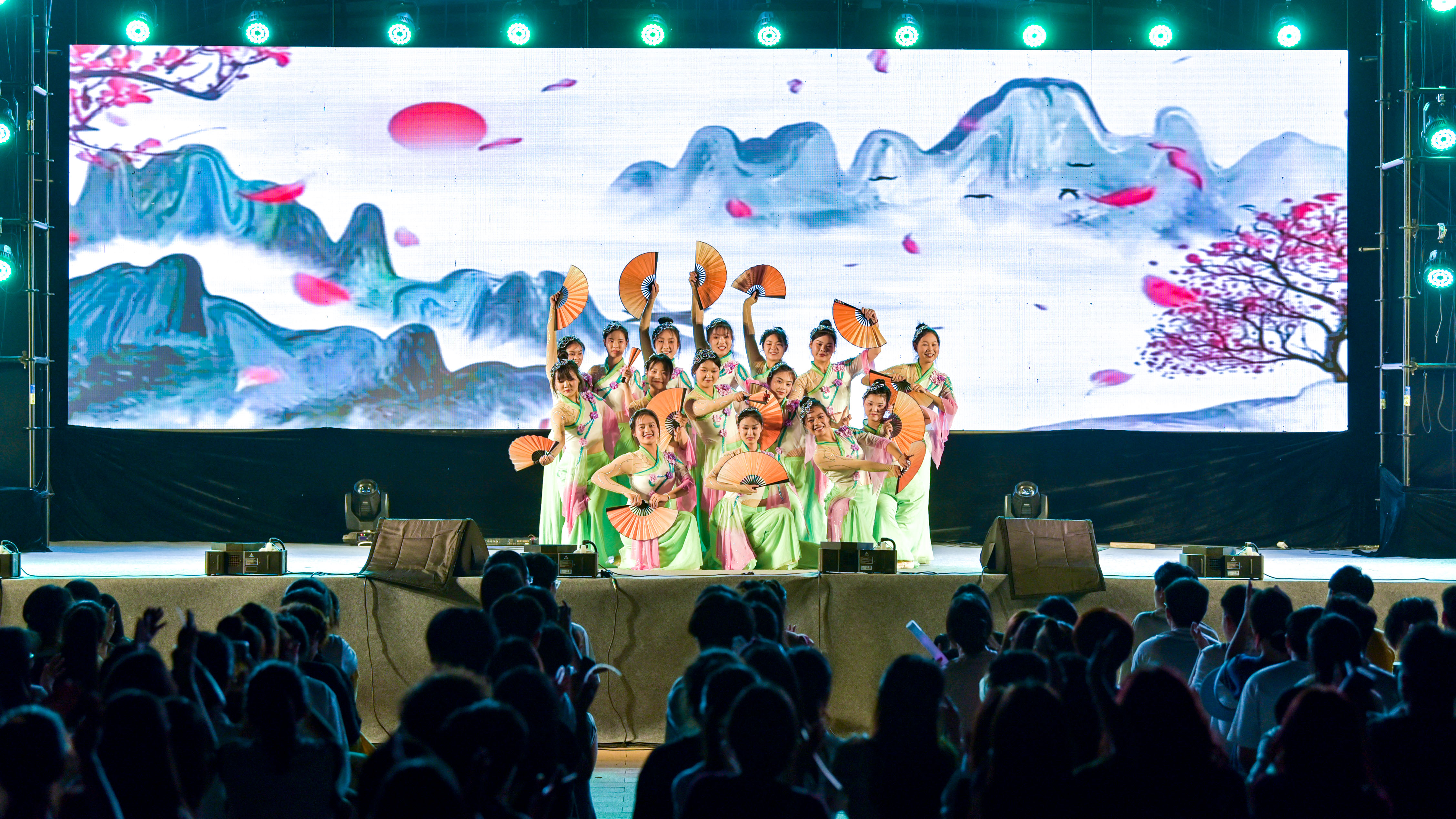 A (65).jpeg A (65).jpeg