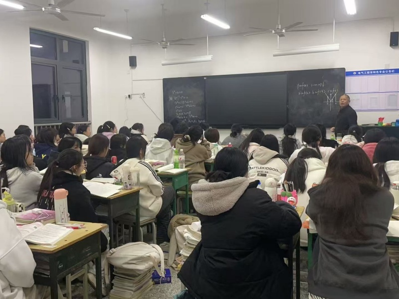 e8783bdca322aaedf63ce8719d74c36.jpg