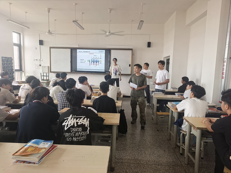 学生处查出勤1，5月14号.jpg