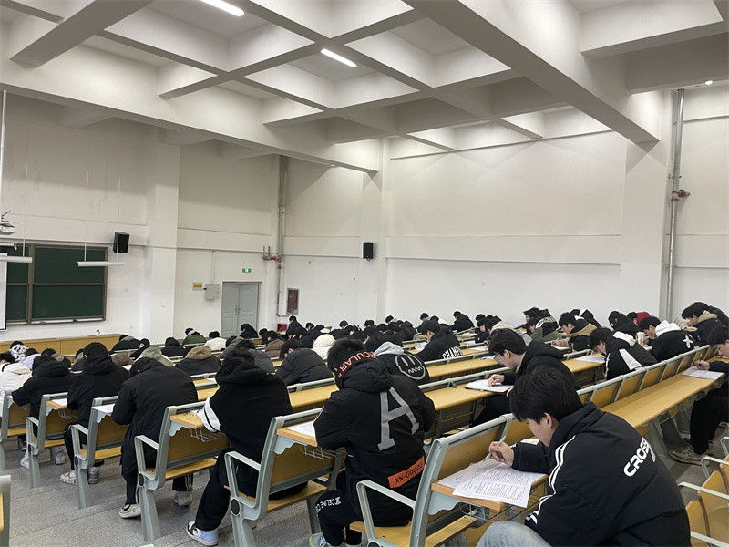 22电气升学班和机械升学班模拟考试.jpg