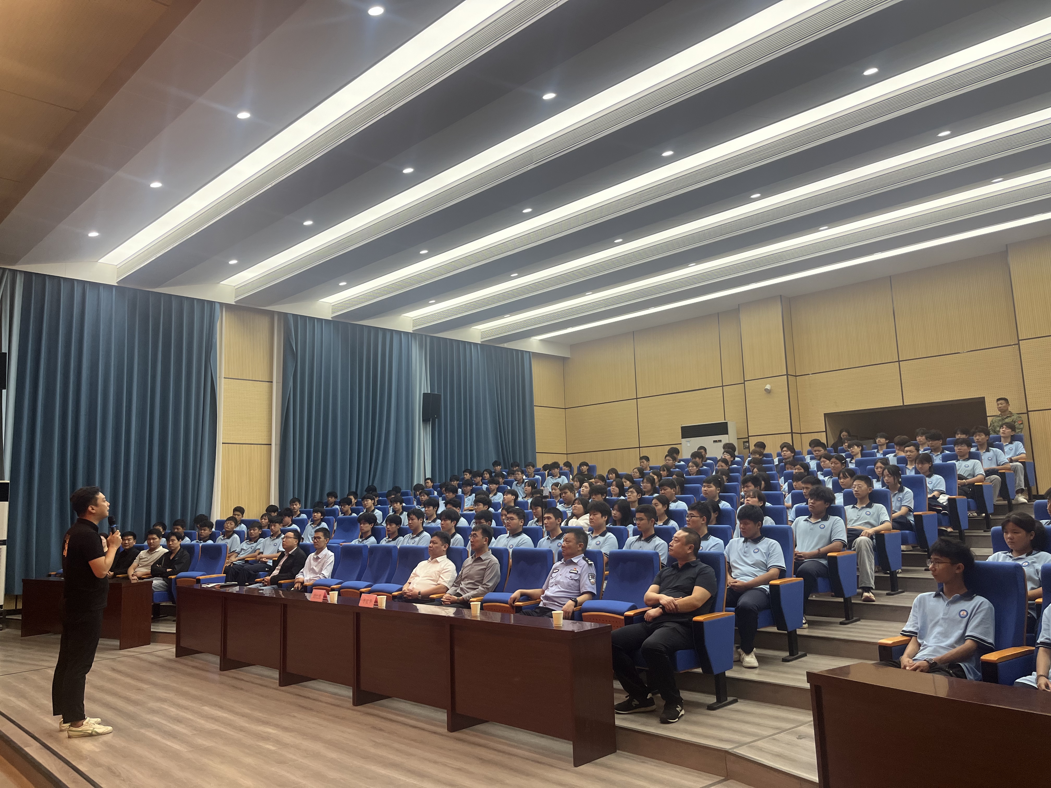 微信图片_20250912111302.jpg