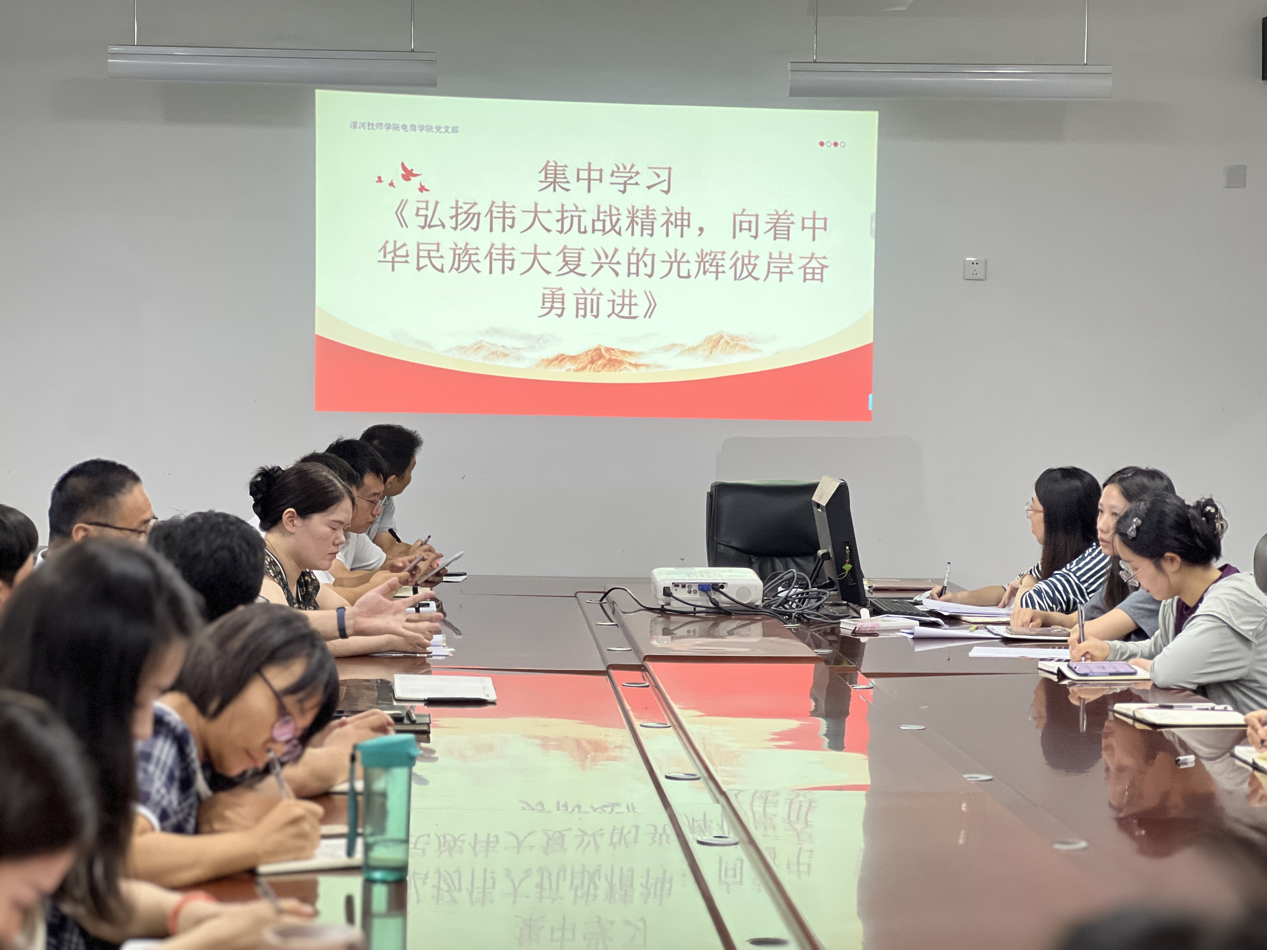 微信图片_20250917173100_119_19.jpg