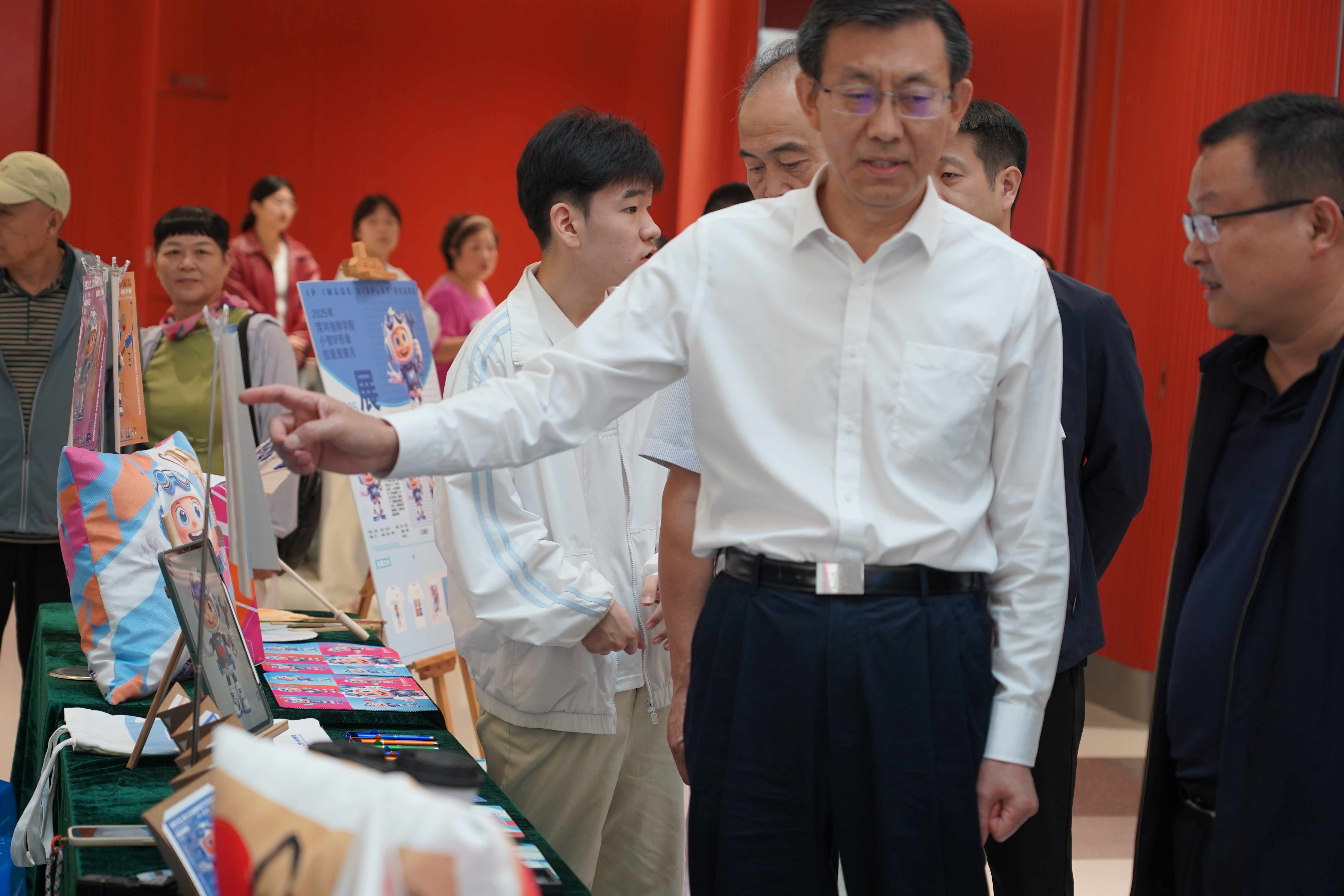 微信图片_20250924101226_131_19.jpg