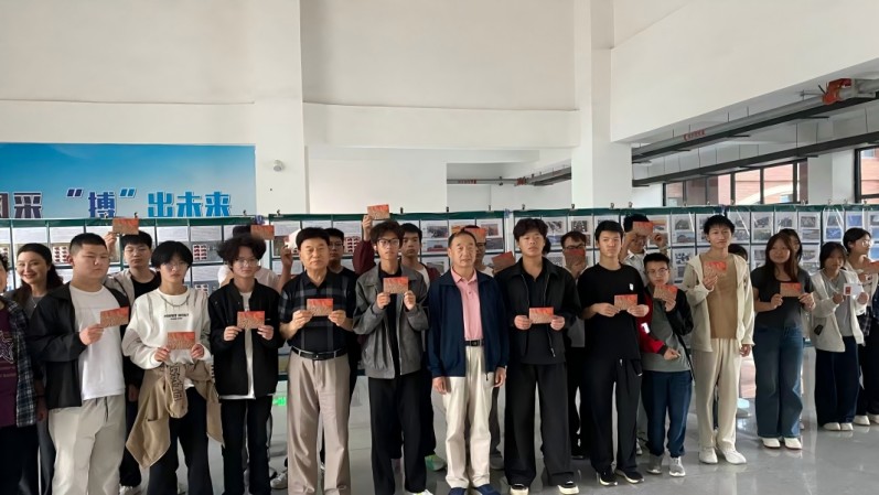 微信图片_20250919151721_153_219(1).jpg