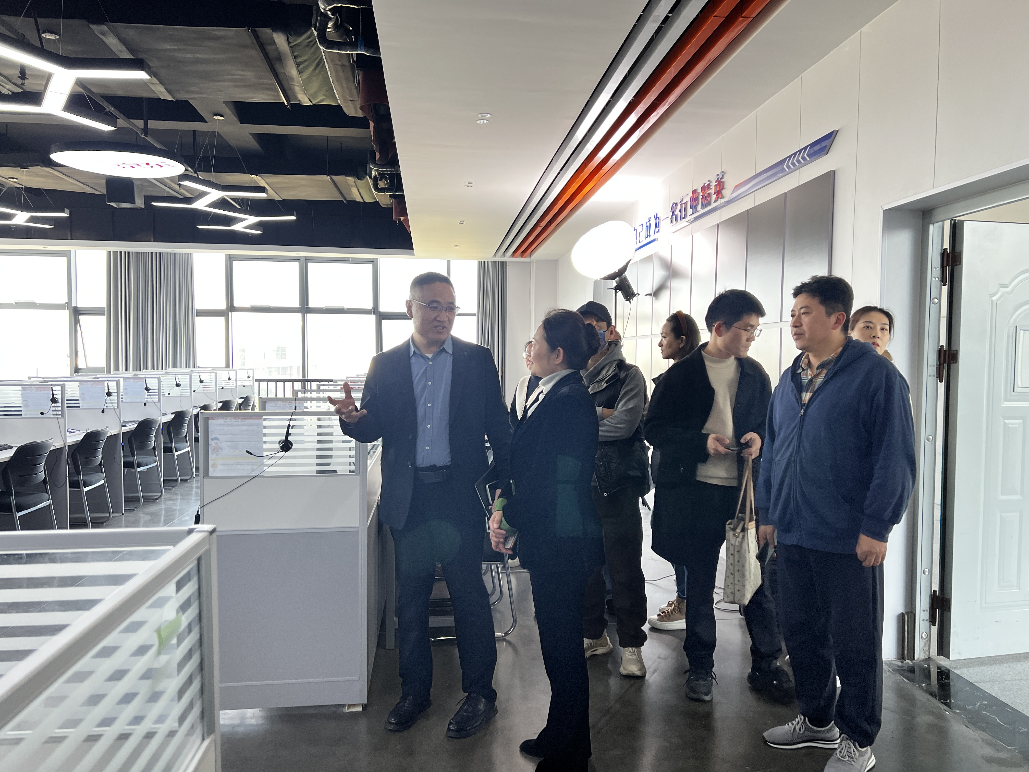 微信图片_20251029165510_224_19.jpg 微信图片_20251029165510_224_19.jpg