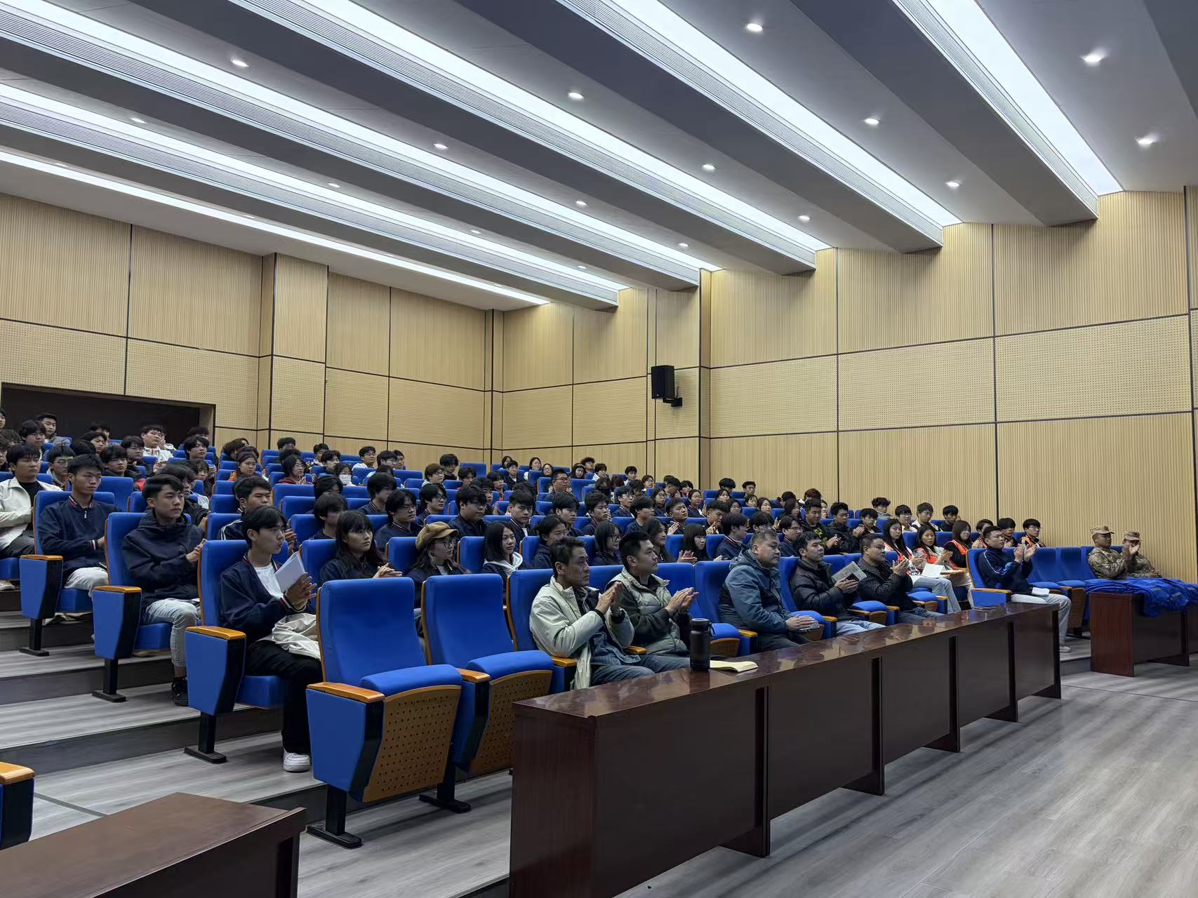 a6990e61c37f9ffe80515657266d2412.jpg a6990e61c37f9ffe80515657266d2412.jpg