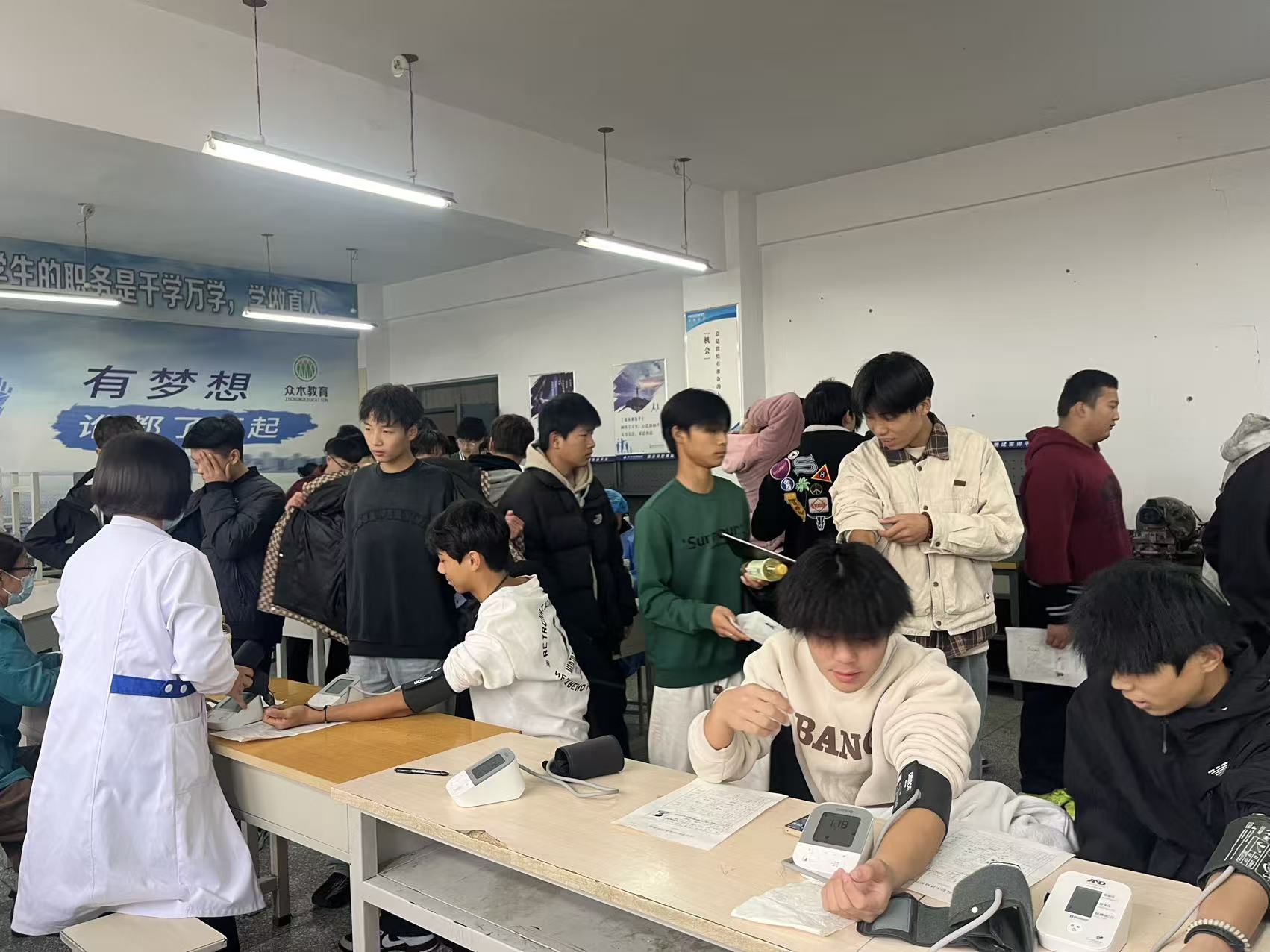 32585e7b258f35556adf19615ea517c8.jpg 32585e7b258f35556adf19615ea517c8.jpg