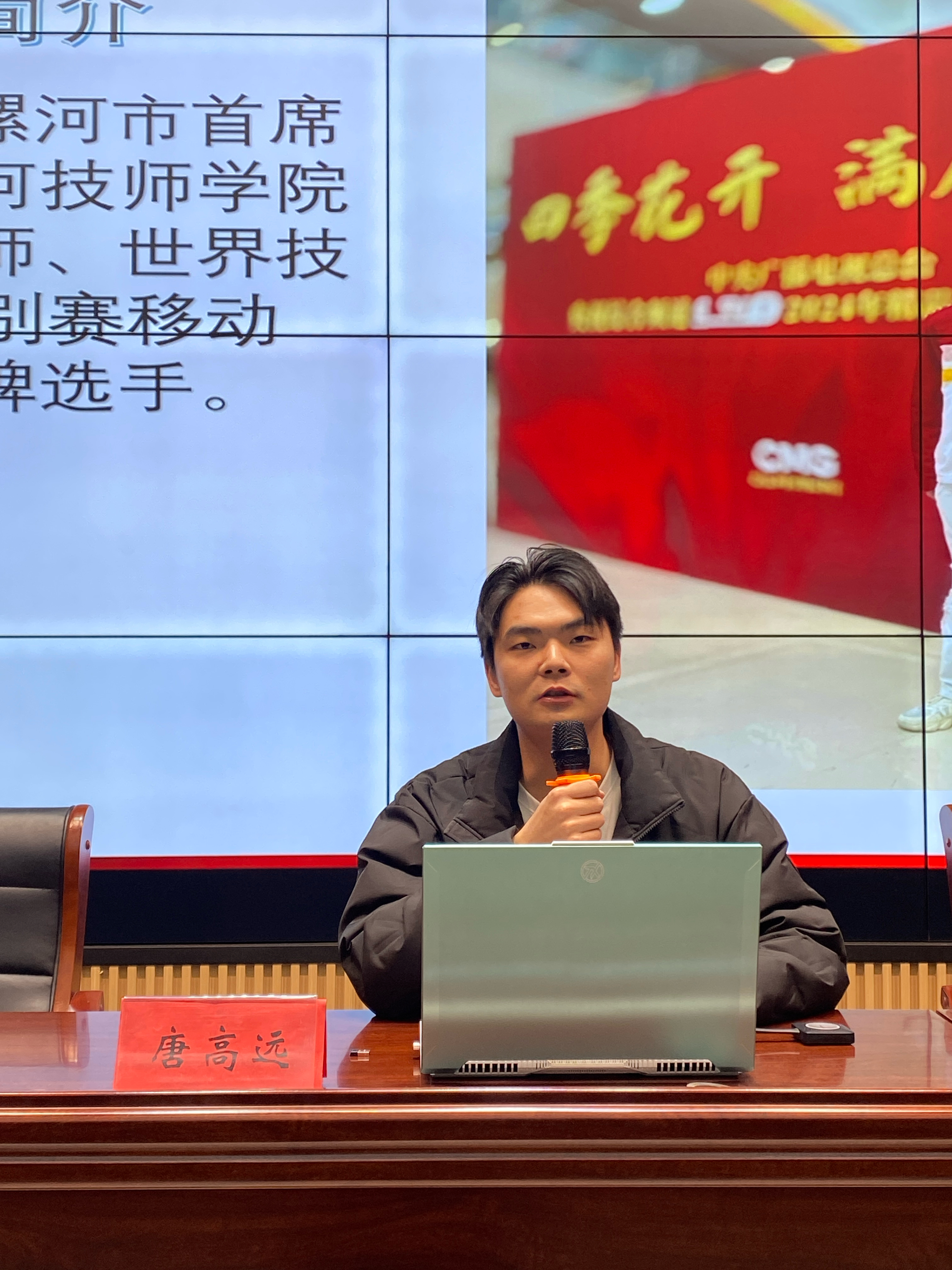 947bf3b90e519247d3b2e27a13451c35.jpg 947bf3b90e519247d3b2e27a13451c35.jpg