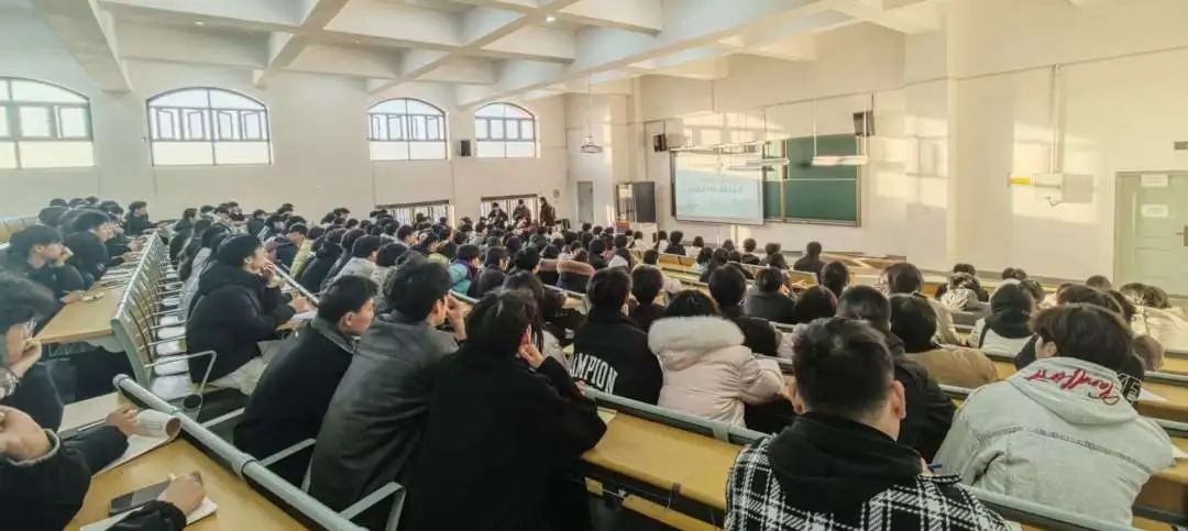 微信图片_20251128161015_379_130.jpg 微信图片_20251128161015_379_130.jpg