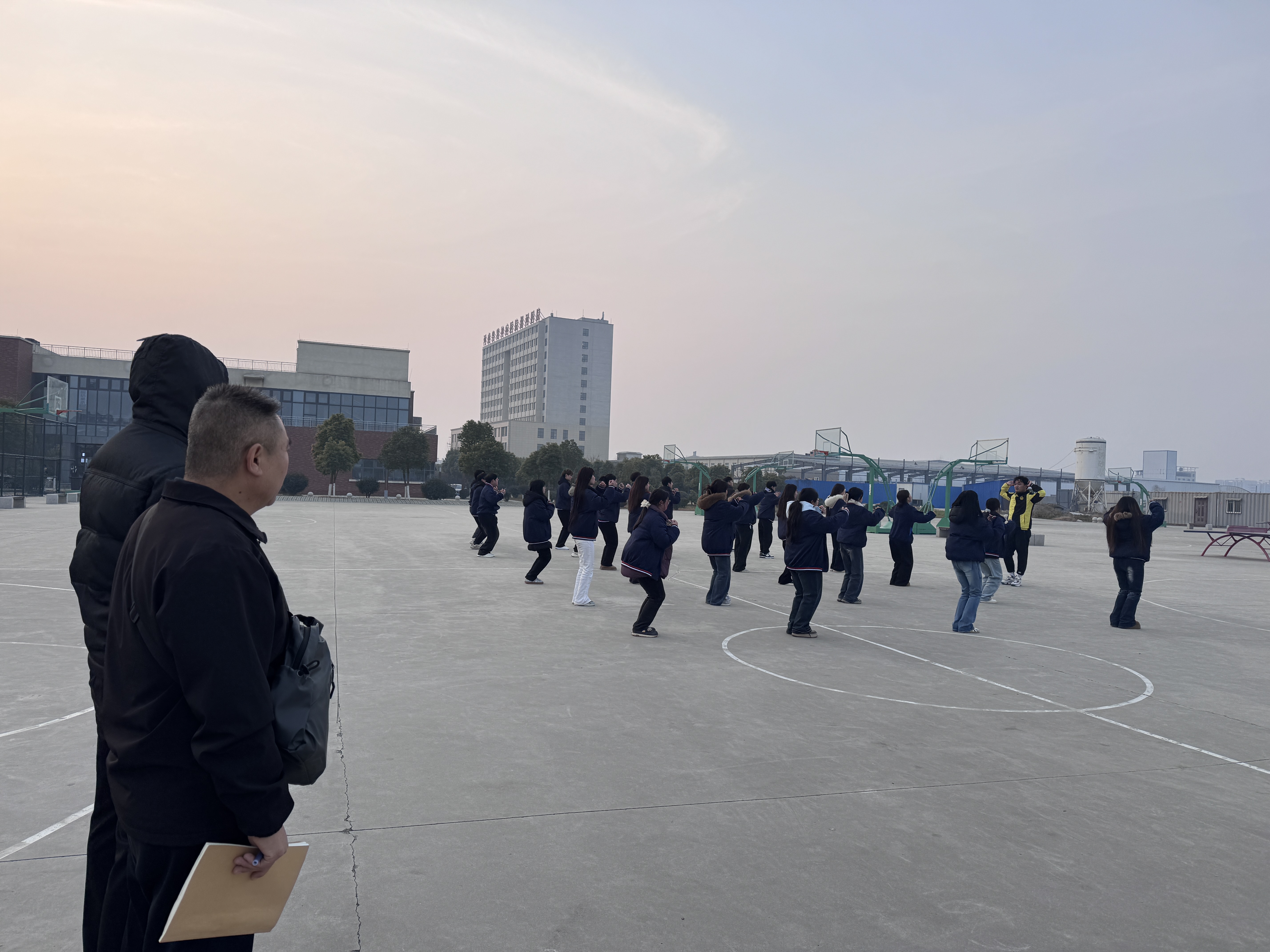 微信图片_20251222093324_519_19.jpg 微信图片_20251222093324_519_19.jpg