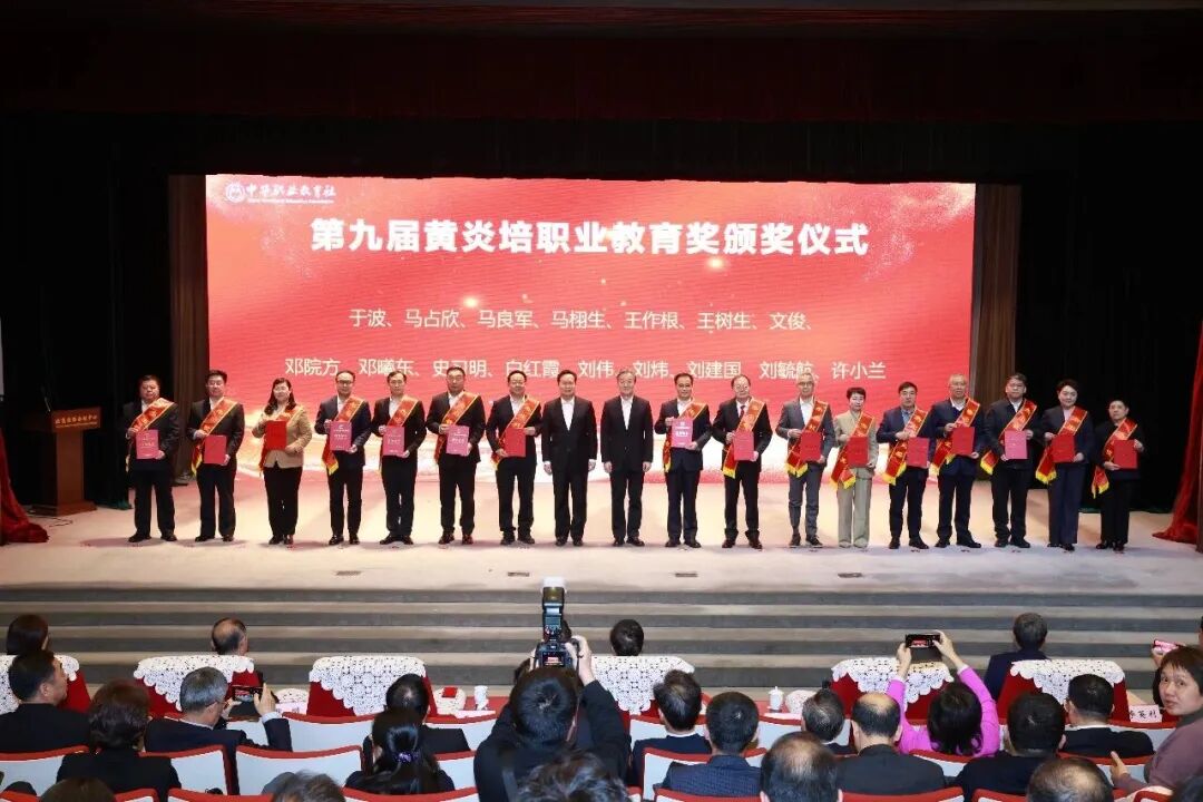 640 (2).jpg 640 (2).jpg