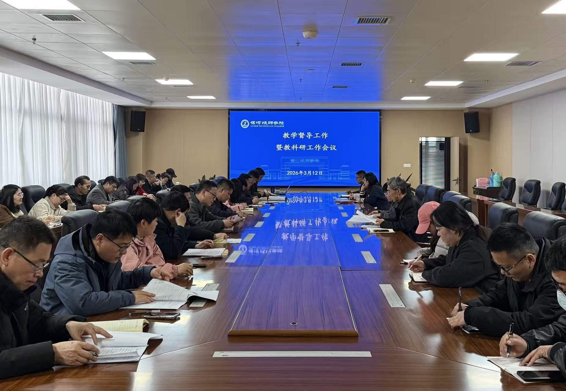 3c07fe773ddebc0f5f0b40c4535fde22.jpg 3c07fe773ddebc0f5f0b40c4535fde22.jpg