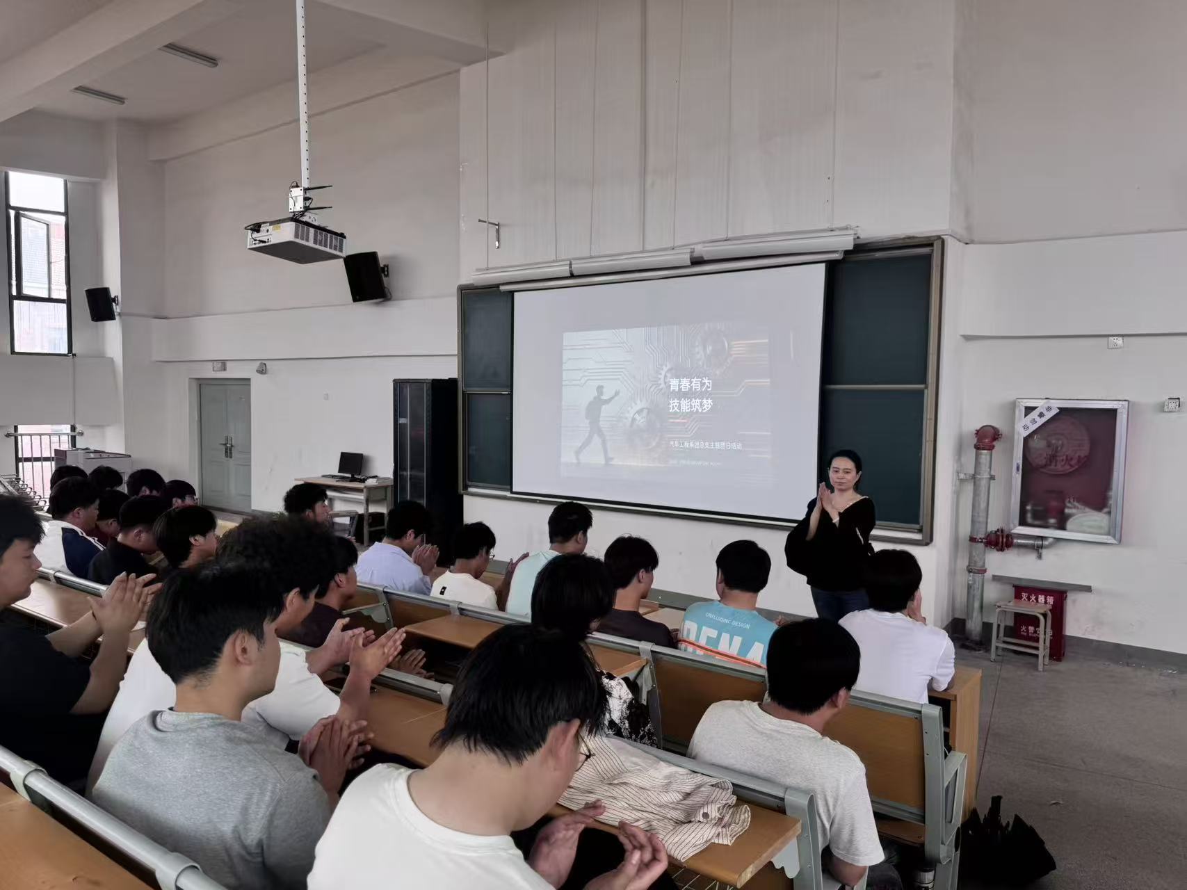 微信图片_20260514182644_215_2.jpg