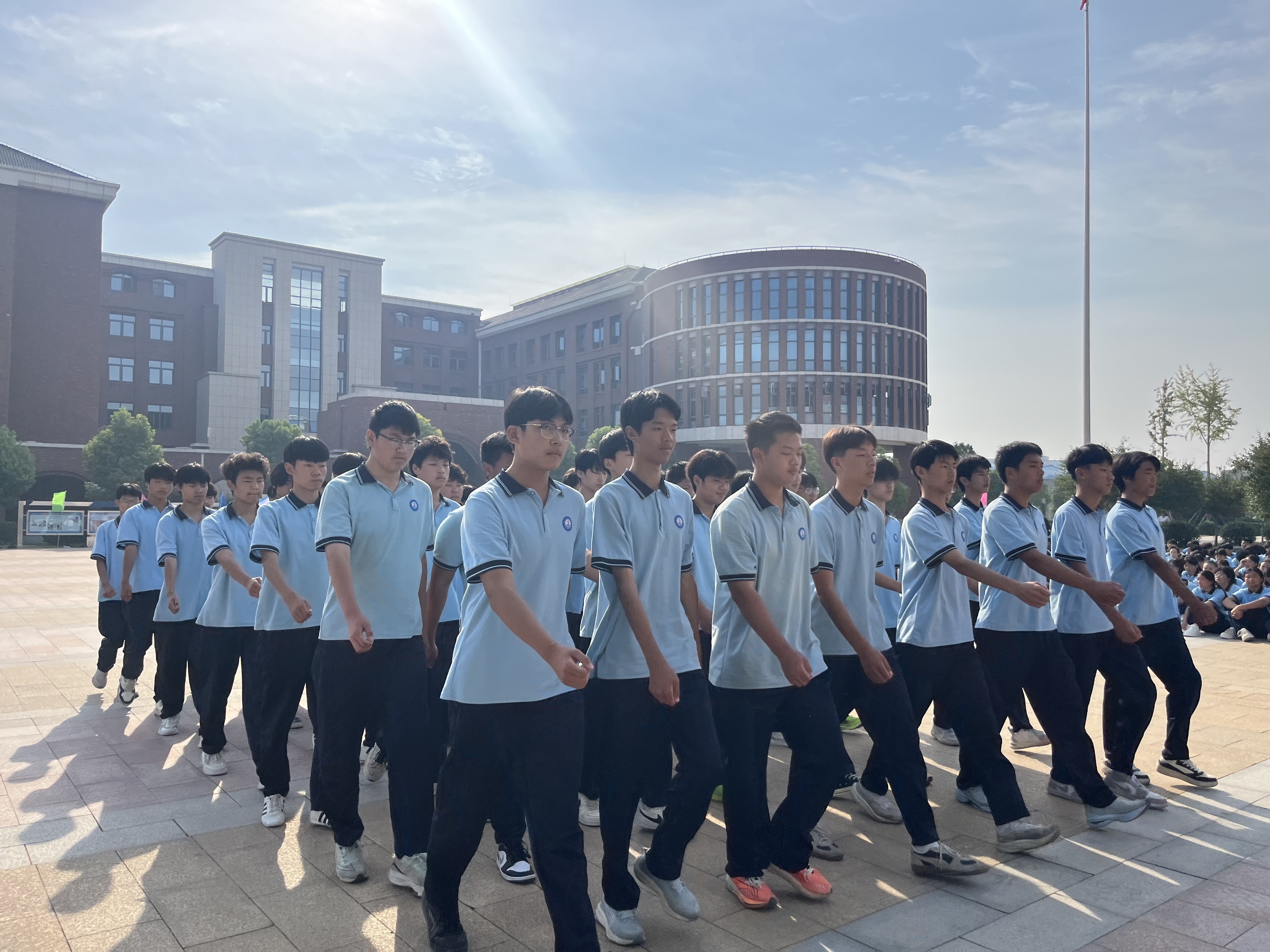 微信图片_20260915103126_2565_14.jpg