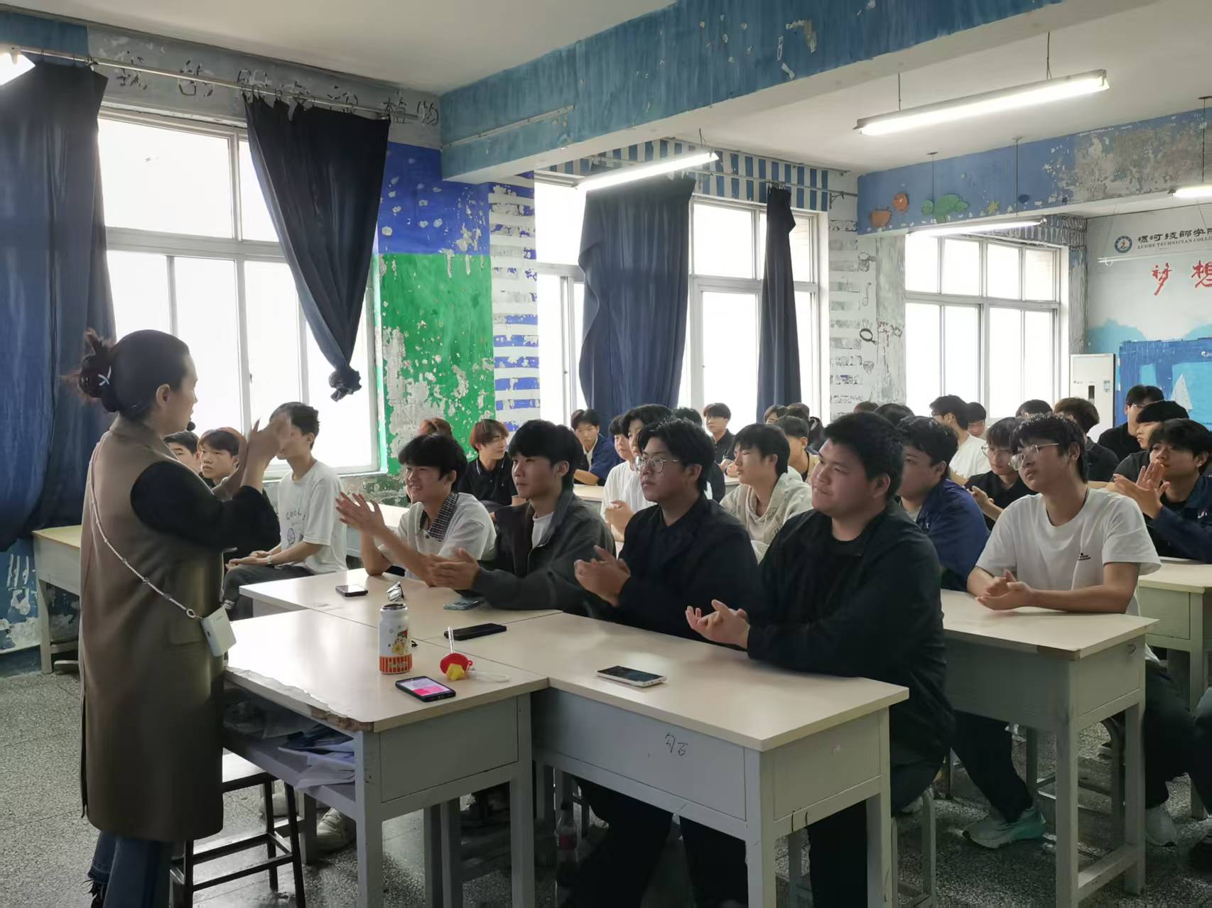 微信图片_20261013143841_434_2.jpg 微信图片_20261013143841_434_2.jpg