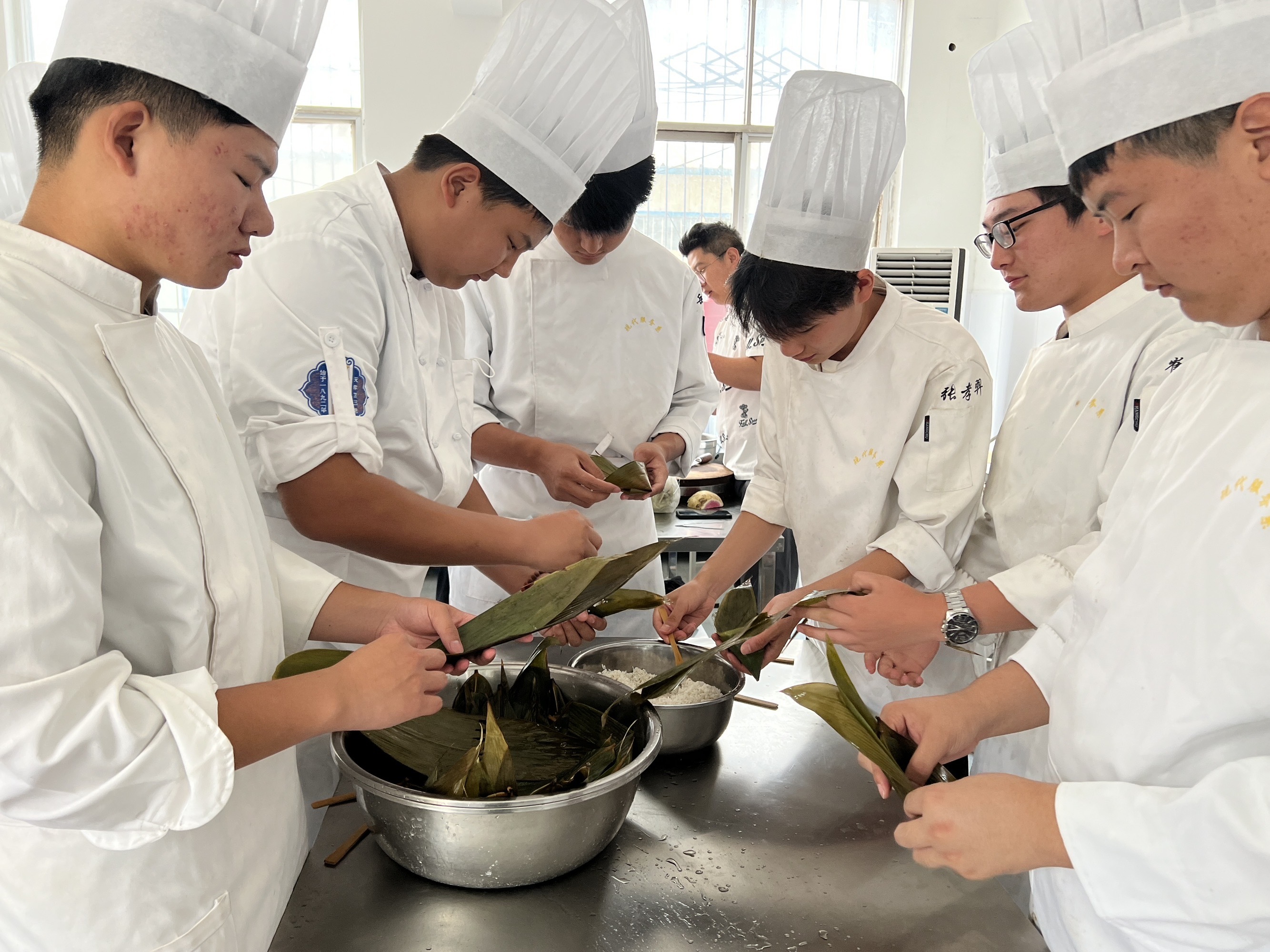 1719538502651664.jpg 1719538502651664.jpg