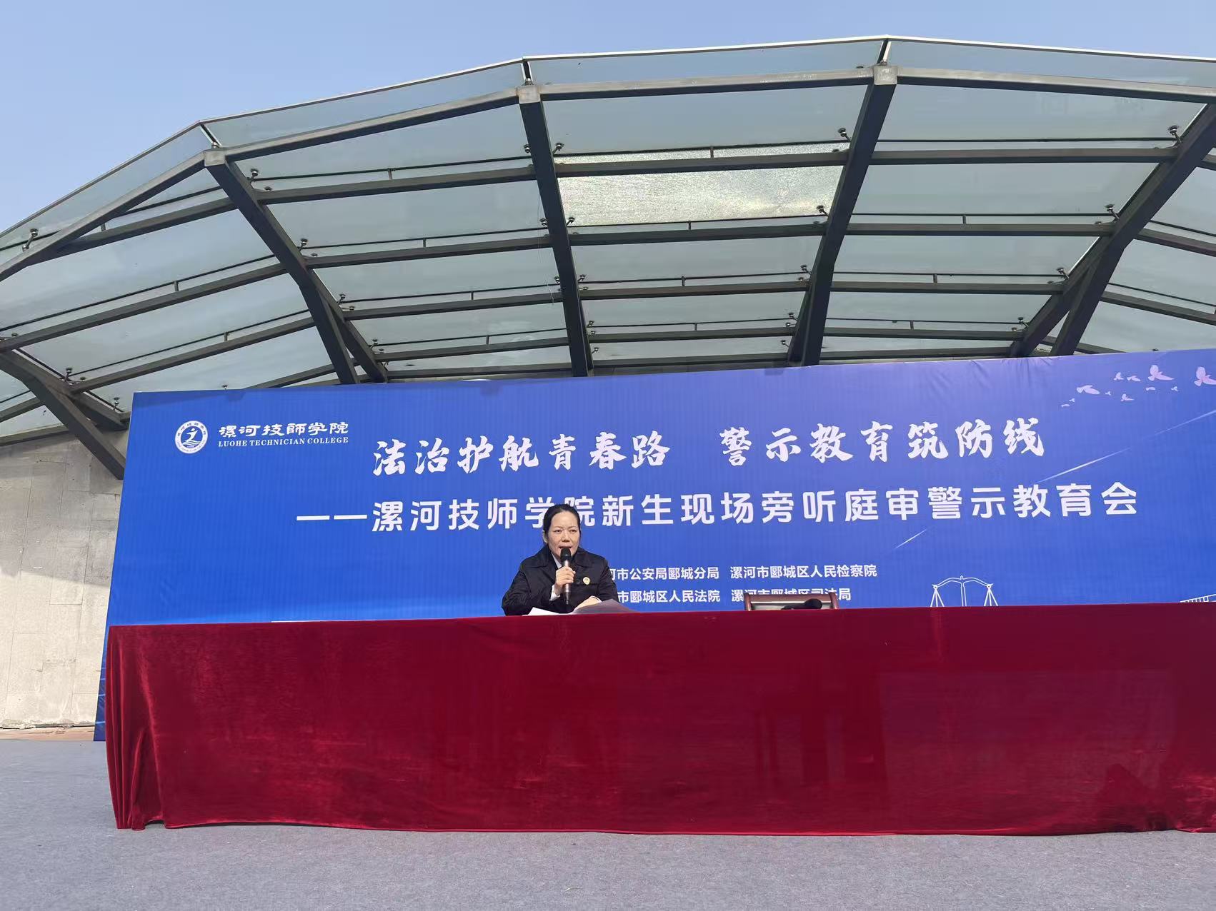 3efbe68e24ba87d6a1fd529e7763ae9f.jpg 3efbe68e24ba87d6a1fd529e7763ae9f.jpg