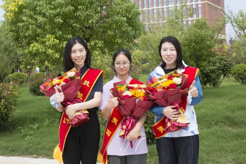 微信图片_20251128130703_430_19.jpg 微信图片_20251128130703_430_19.jpg